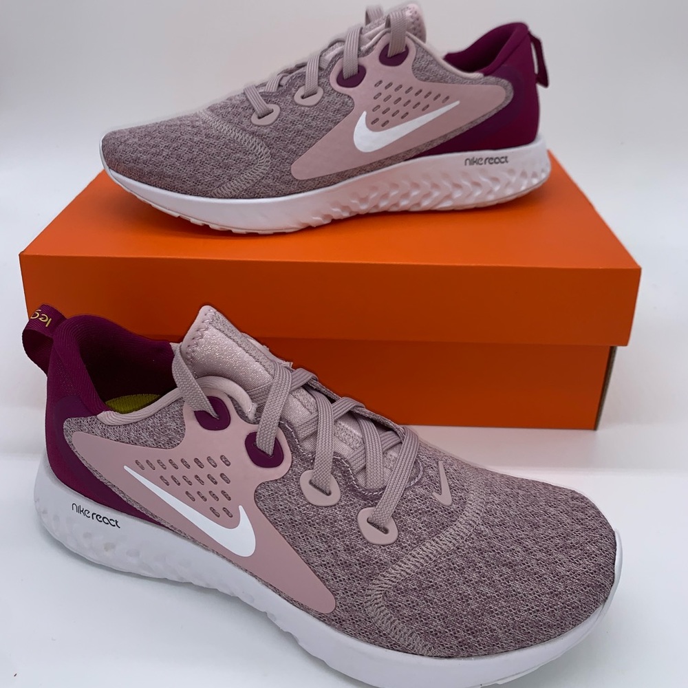 Nike Legend React Women's New Berry Running Shoes - Picture 1 of 6